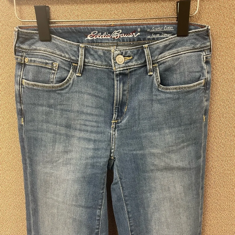 Women Eddie Bauer Blue Skinny Jeans with Classic Style, size 6